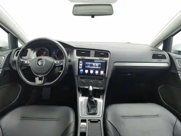 Volkswagen Golf 2015