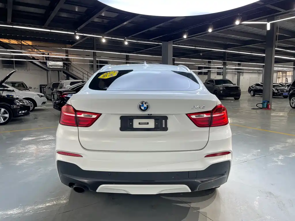 BMW X4 2017 — фото 21