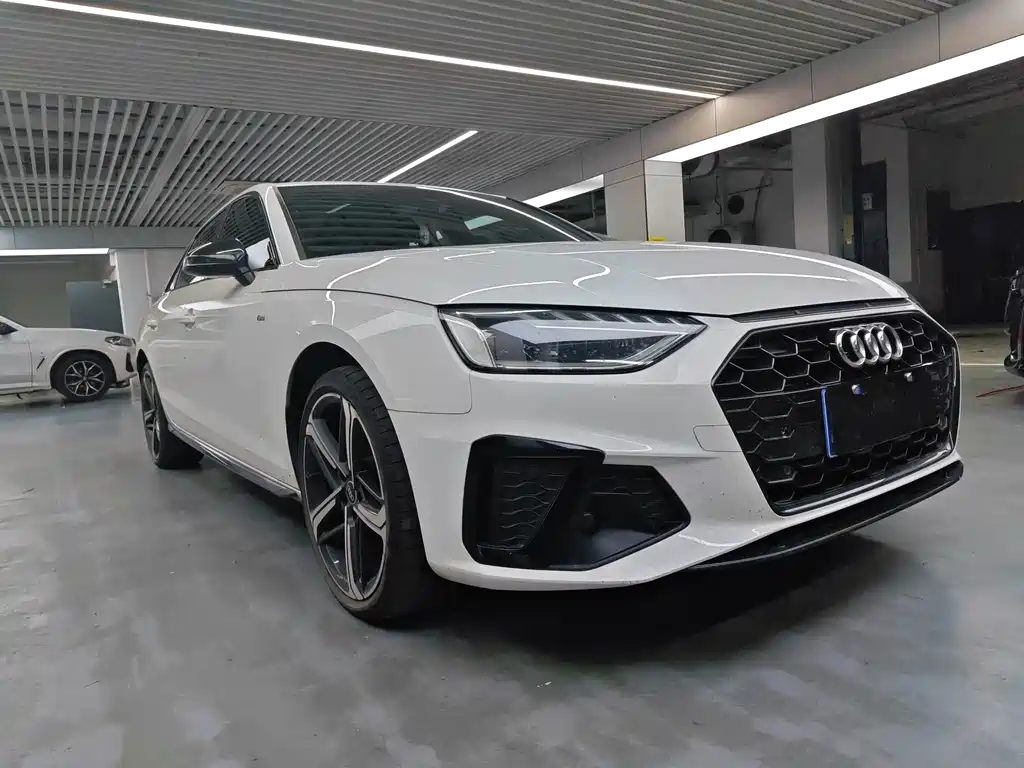 Audi A4L 2024 — фото 3