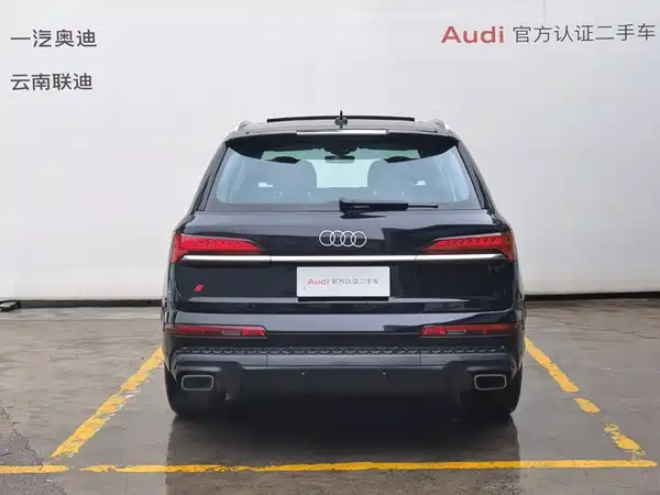 Audi Q7 2025