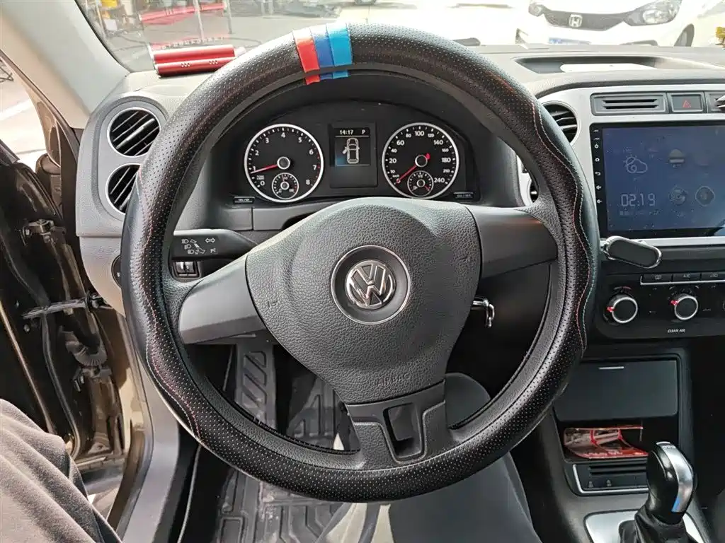Volkswagen Tiguan 2017 — фото 7