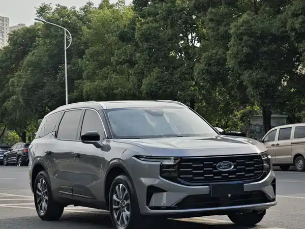 Ford Edge 2023
