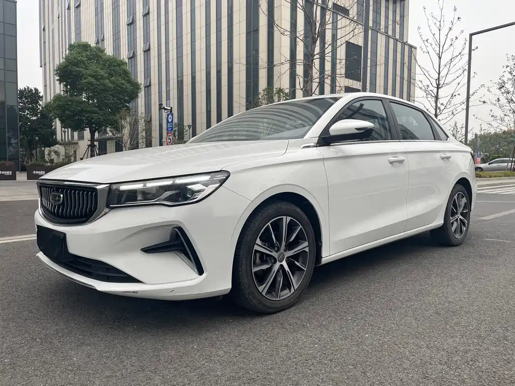 Geely Emgrand 2021 — фото 1