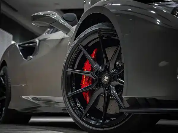Ferrari F8 2022