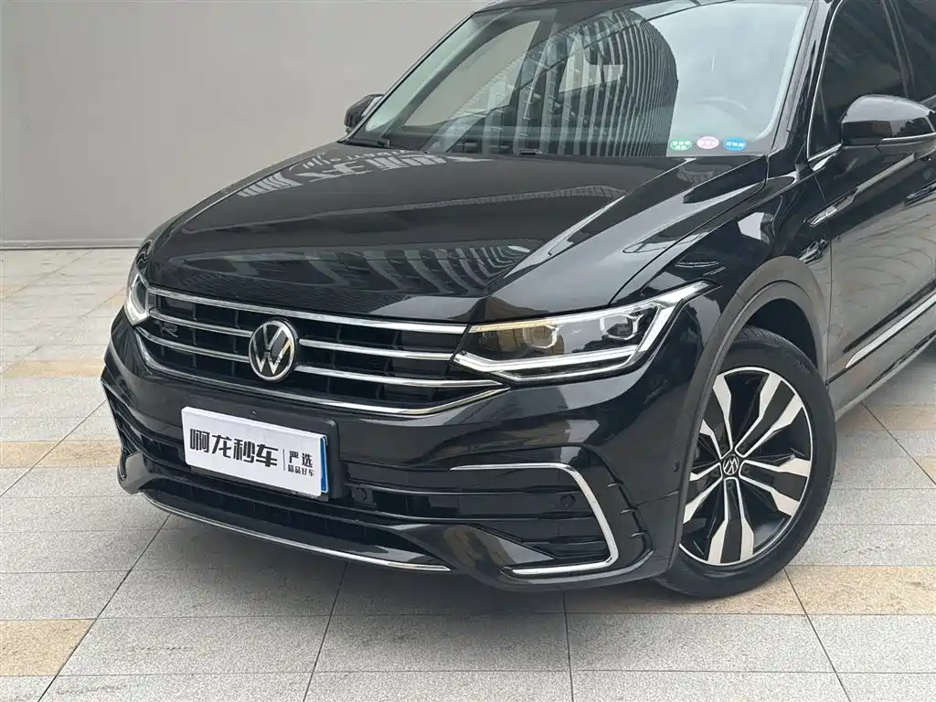 Volkswagen Tiguan L 2023 — фото 2