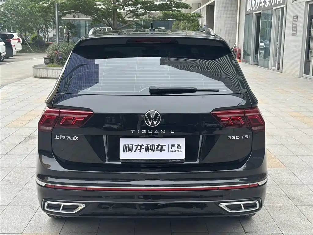 Volkswagen Tiguan L 2023 — фото 5