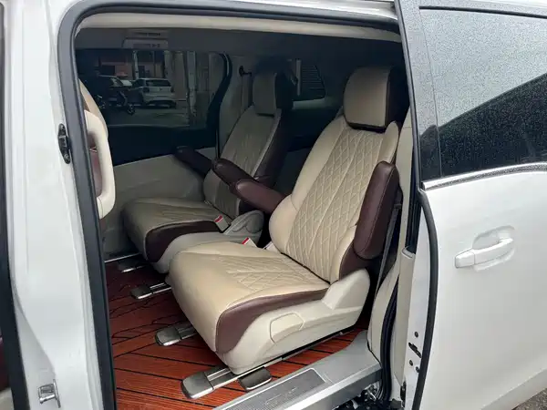 Buick GL8 2021