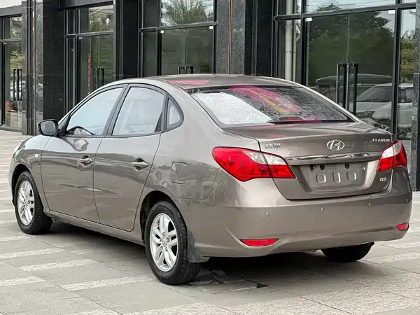 Hyundai Yuedong 2013