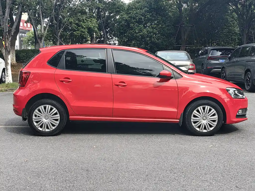 Volkswagen Polo 2019 — фото 13