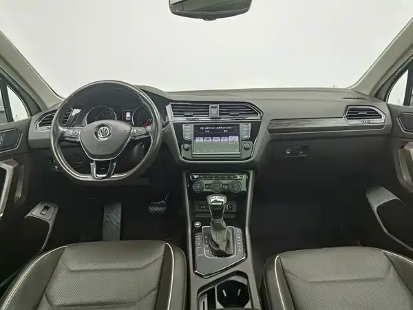 Volkswagen Tiguan L 2017