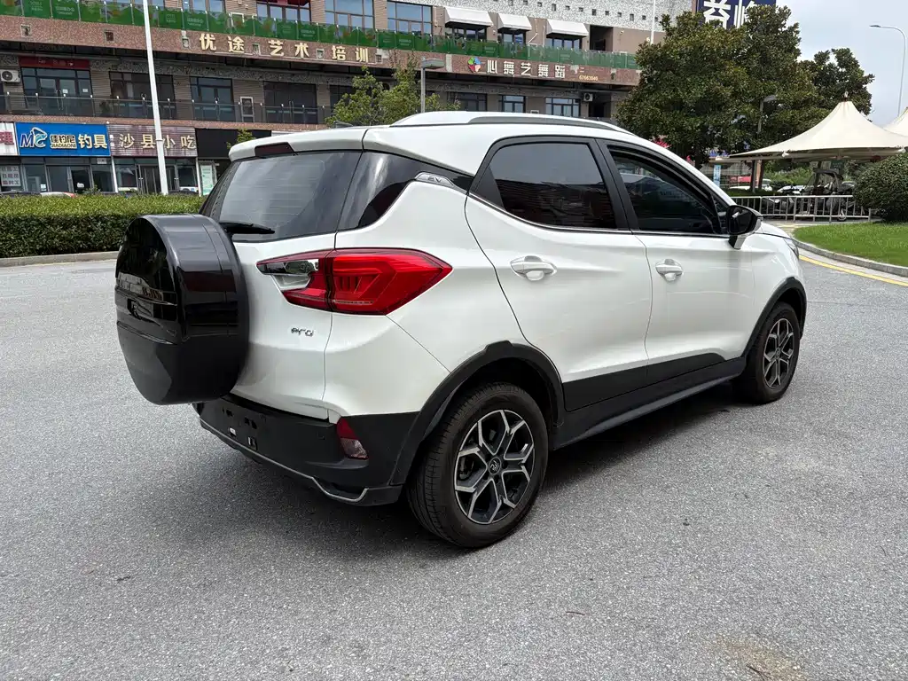BYD Yuan Pro 2021 — фото 10