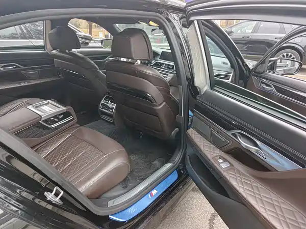BMW 7 Series 2019