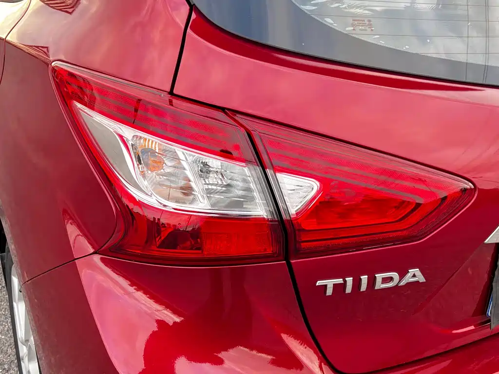 Nissan Tiida 2021 — фото 33