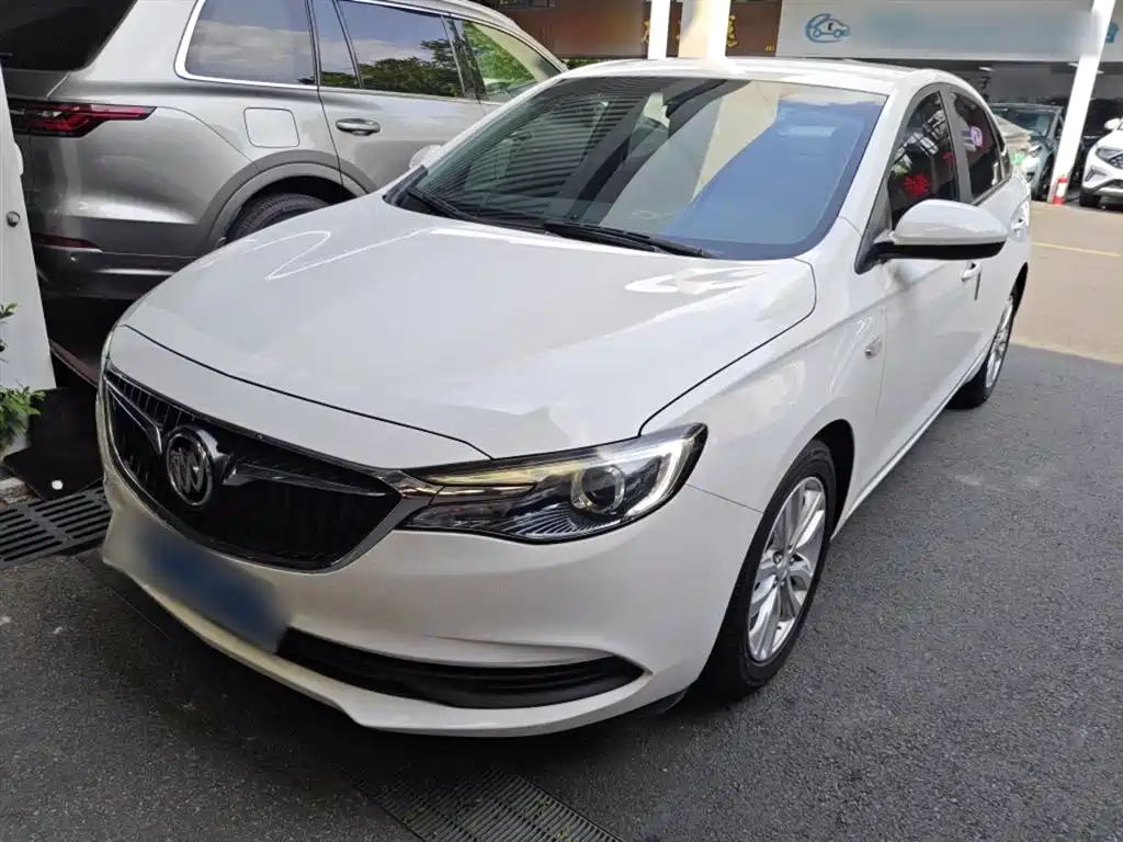 Buick Excelle 2021 — фото 1