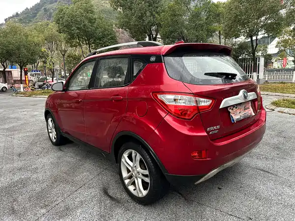 Changan CS35 2015