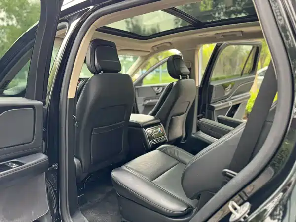 Lincoln Aviator 2024