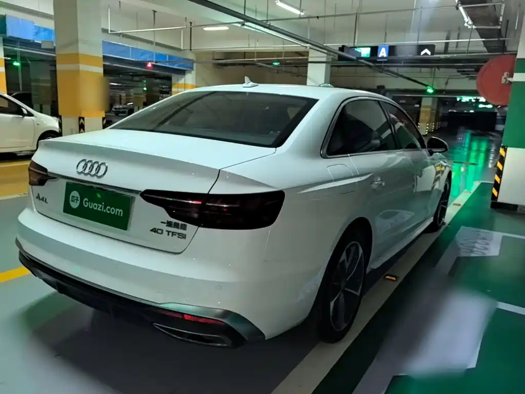Audi A4L 2024