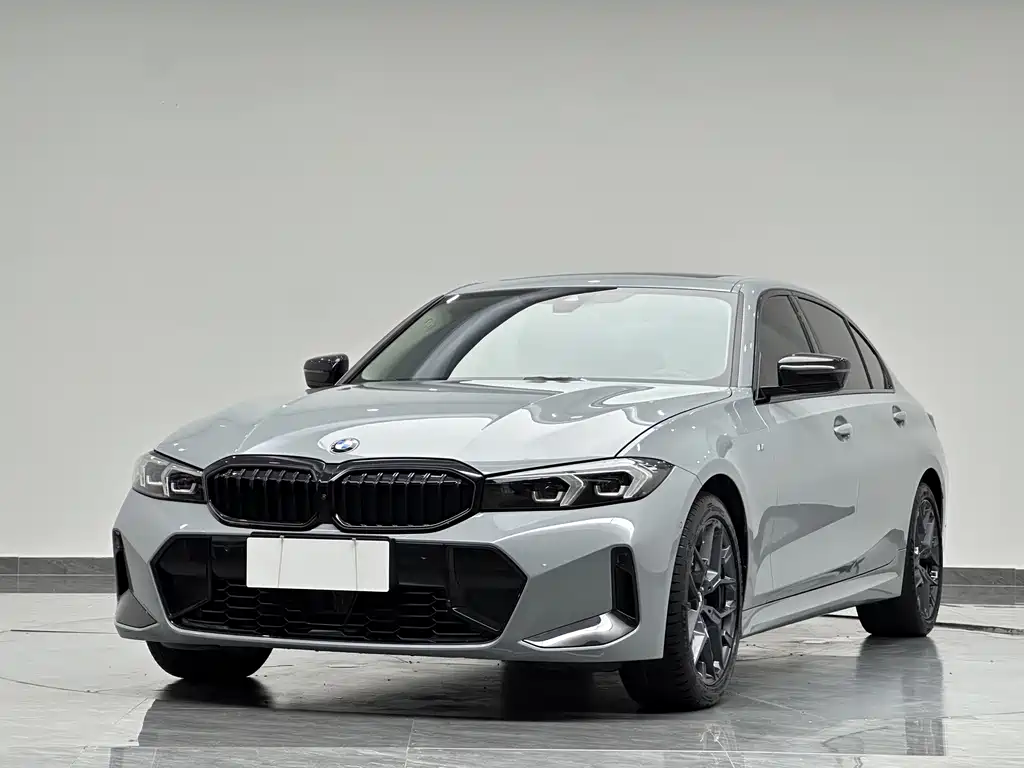 BMW 3 Series 2025 — фото 1