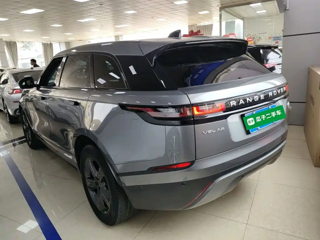 Land Rover Velar 2021 — фото 23