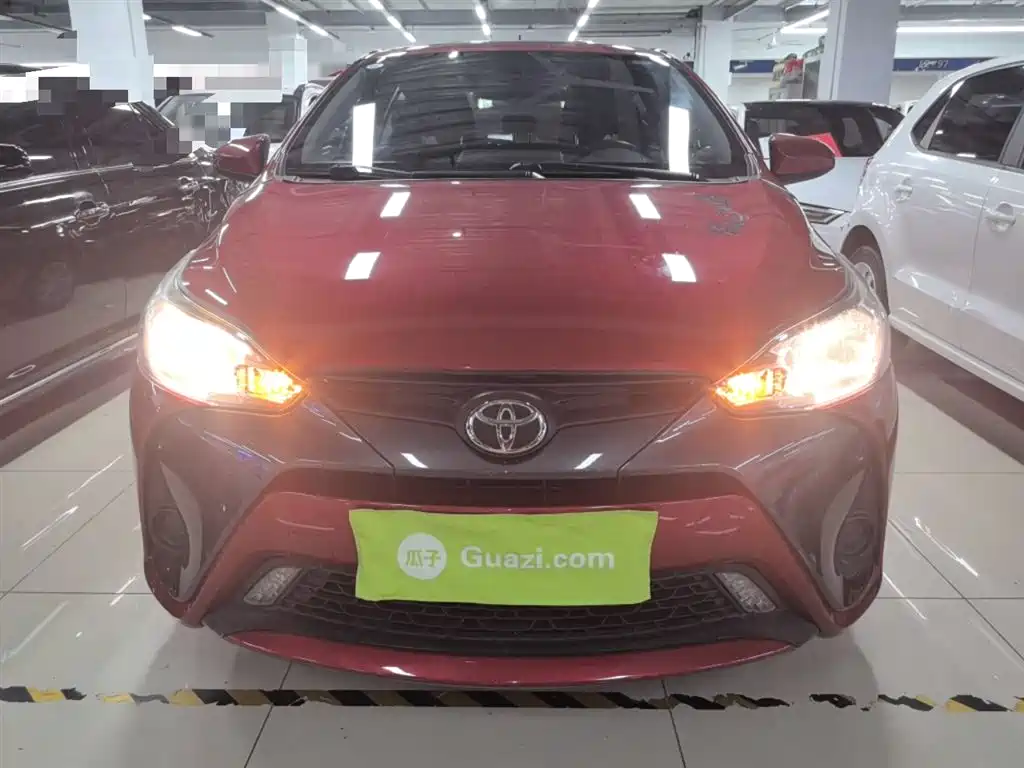 Toyota Yaris L 2018 — фото 3