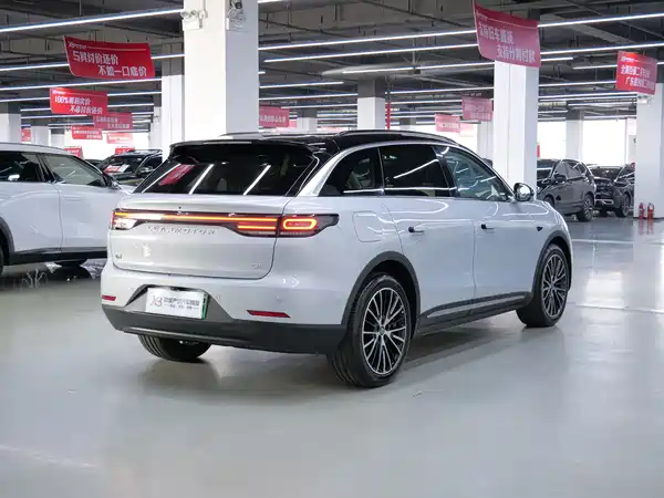Leapmotor C11 2025