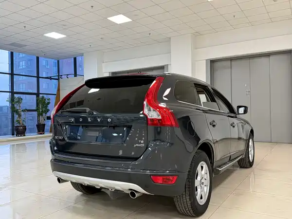 Volvo XC60 2010