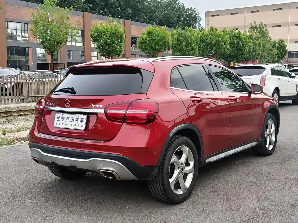 Mercedes-Benz GLA 2017 — фото 9