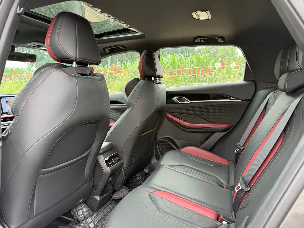 Geely Binyue 2025