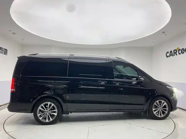 Mercedes-Benz V-Class 2022