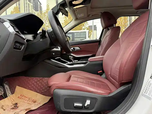 BMW 3 Series 2021