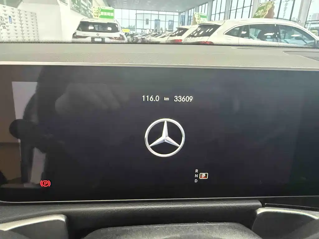Mercedes-Benz GLB 2020 — фото 18