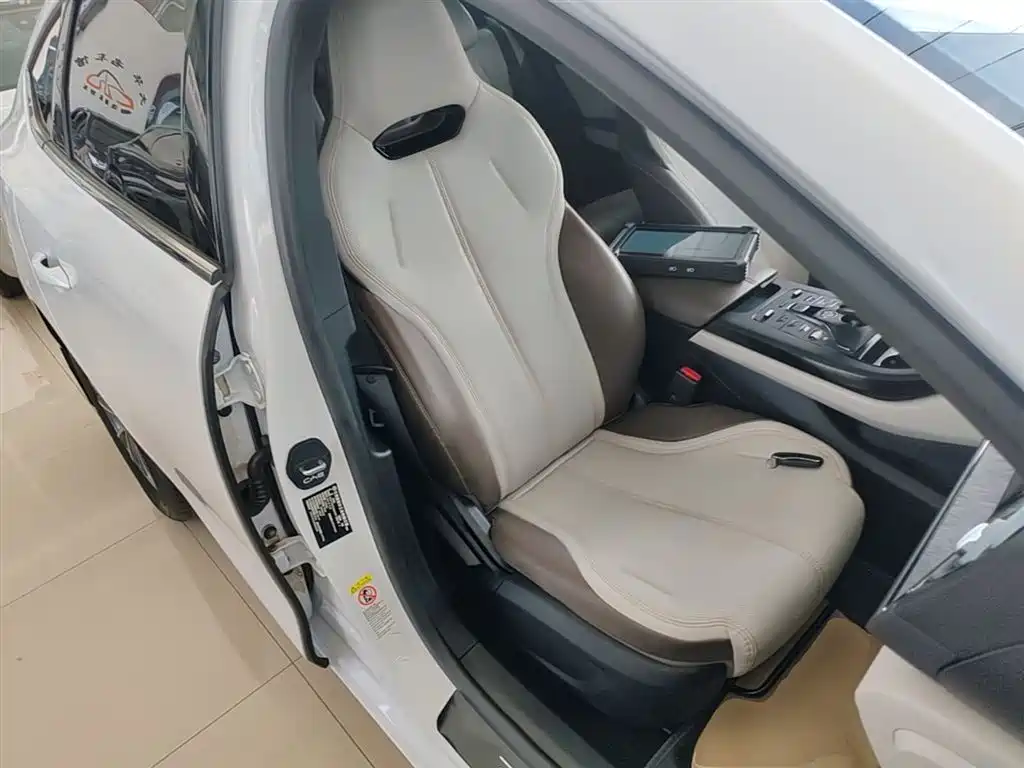 BYD Qin PLUS 2025 — фото 25