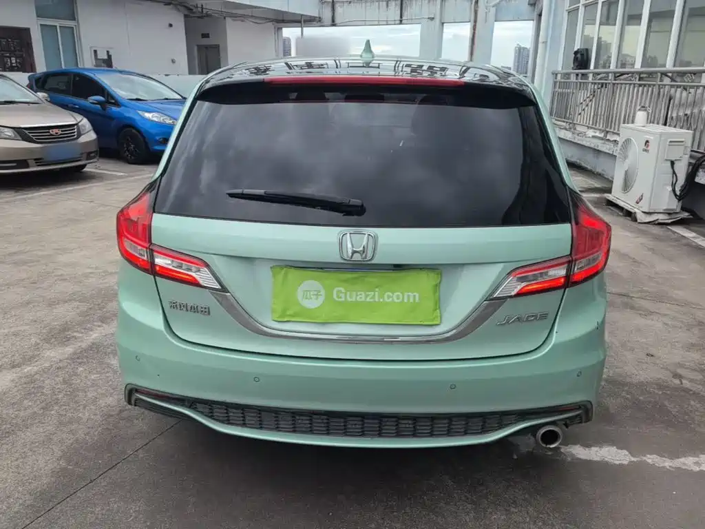 Honda Jade 2017