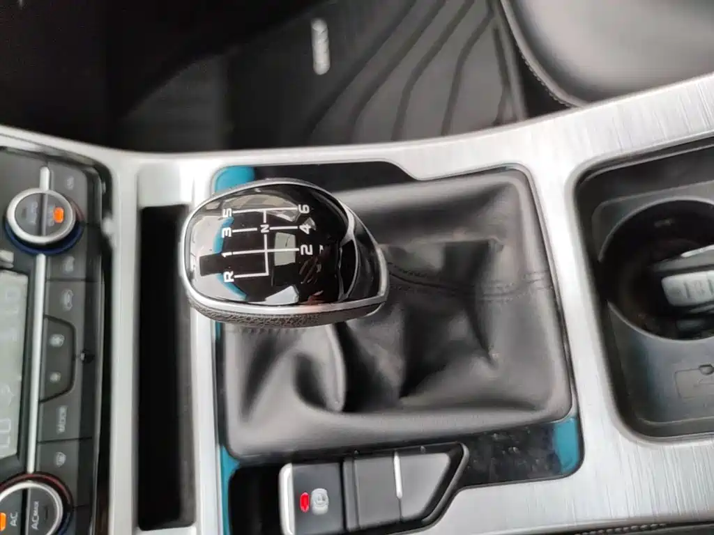 Geely Emgrand GS 2019 — фото 14