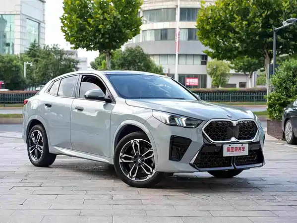 BMW X2 2024