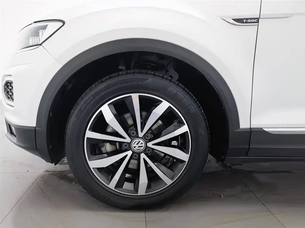 Volkswagen T-Roc 2019 — фото 17