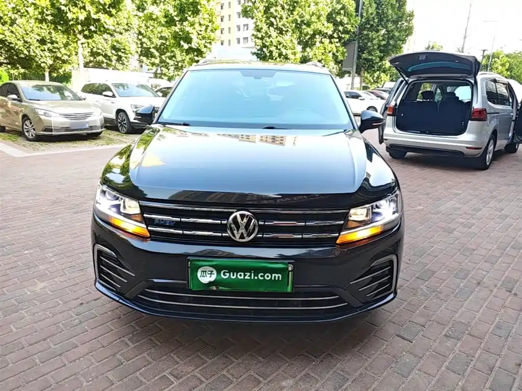 Volkswagen Tiguan L New Energy 2021 — фото 3