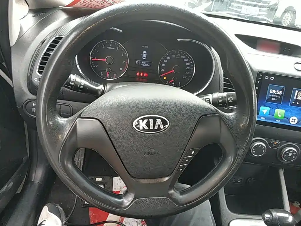 Kia K3S 2015 — фото 11