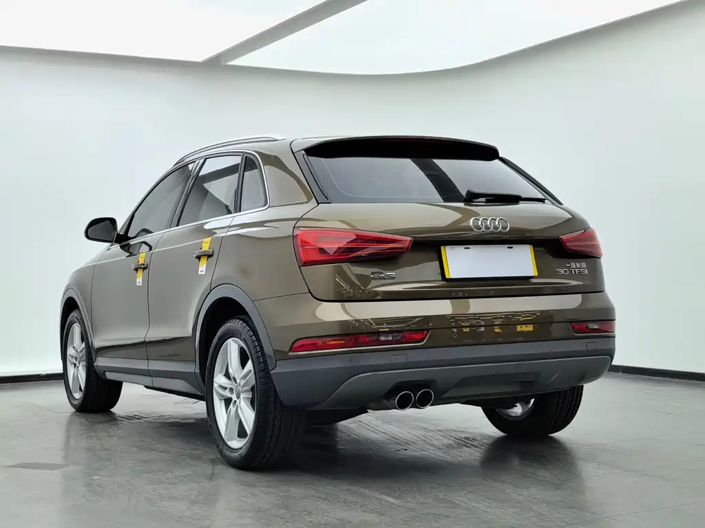 Audi Q3 2018 — фото 6