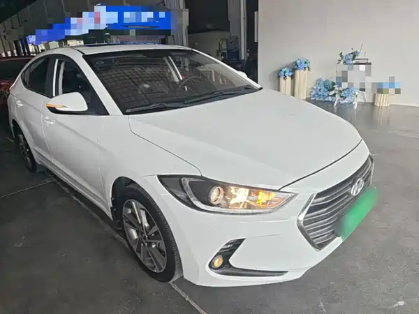 Hyundai Celesta 2017