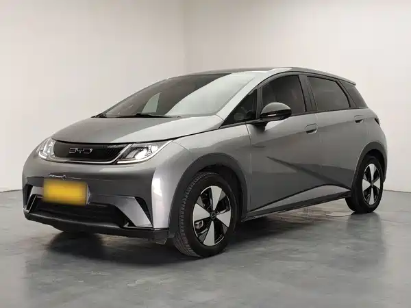 BYD Dolphin 2023