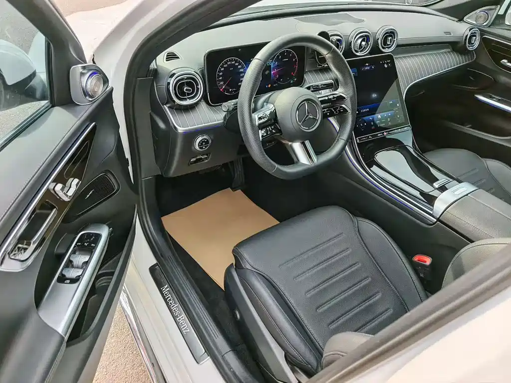 Mercedes-Benz C-Class 2021 — фото 6