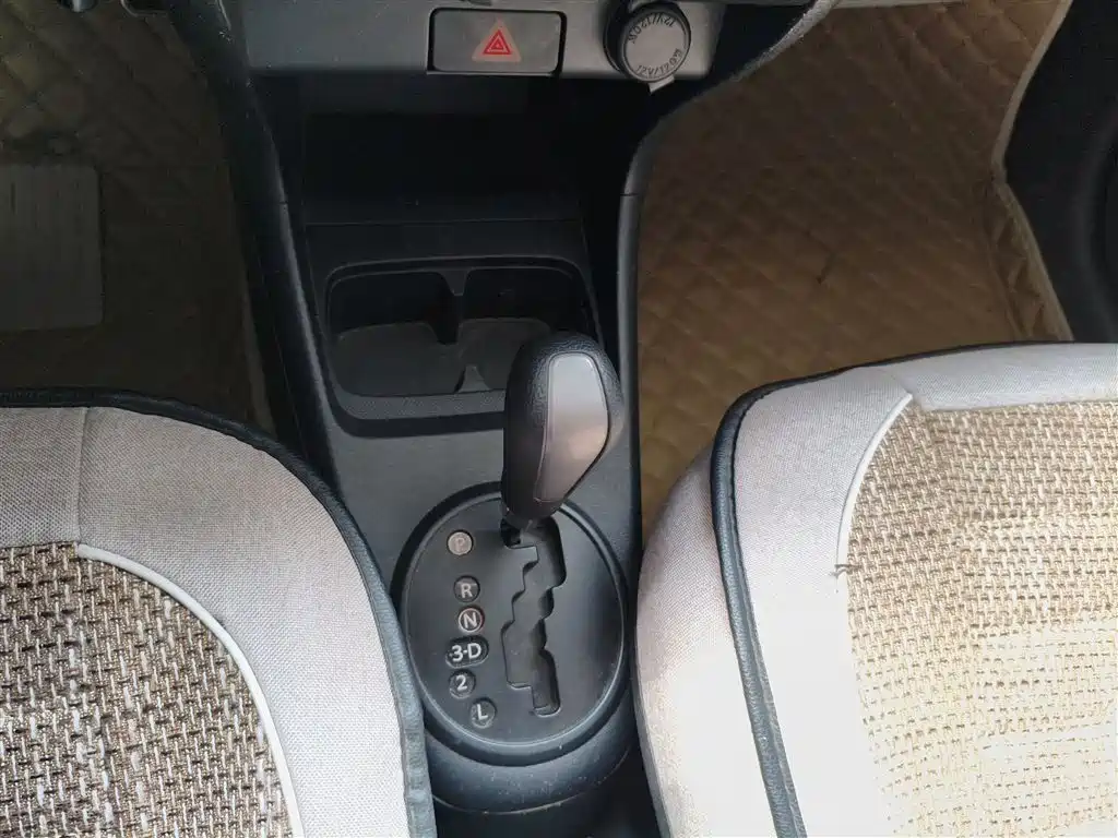 Suzuki Alto 2016 — фото 10