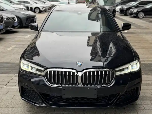 BMW 5 Series 2023