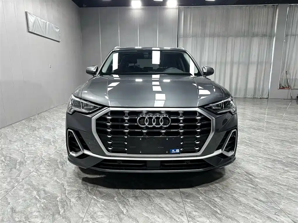 Audi Q3 2022