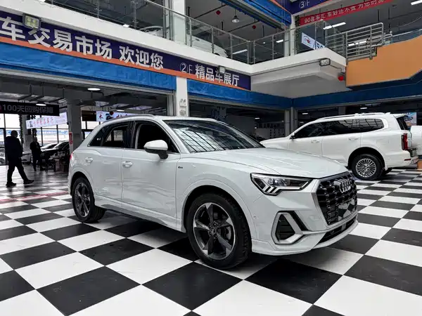 Audi Q3 2023