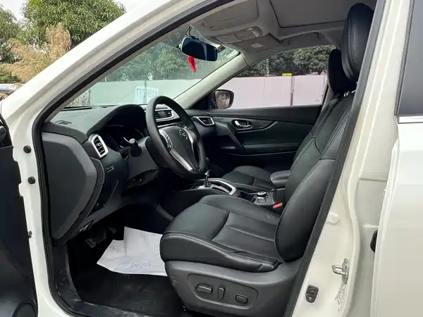 Nissan X-Trail 2015