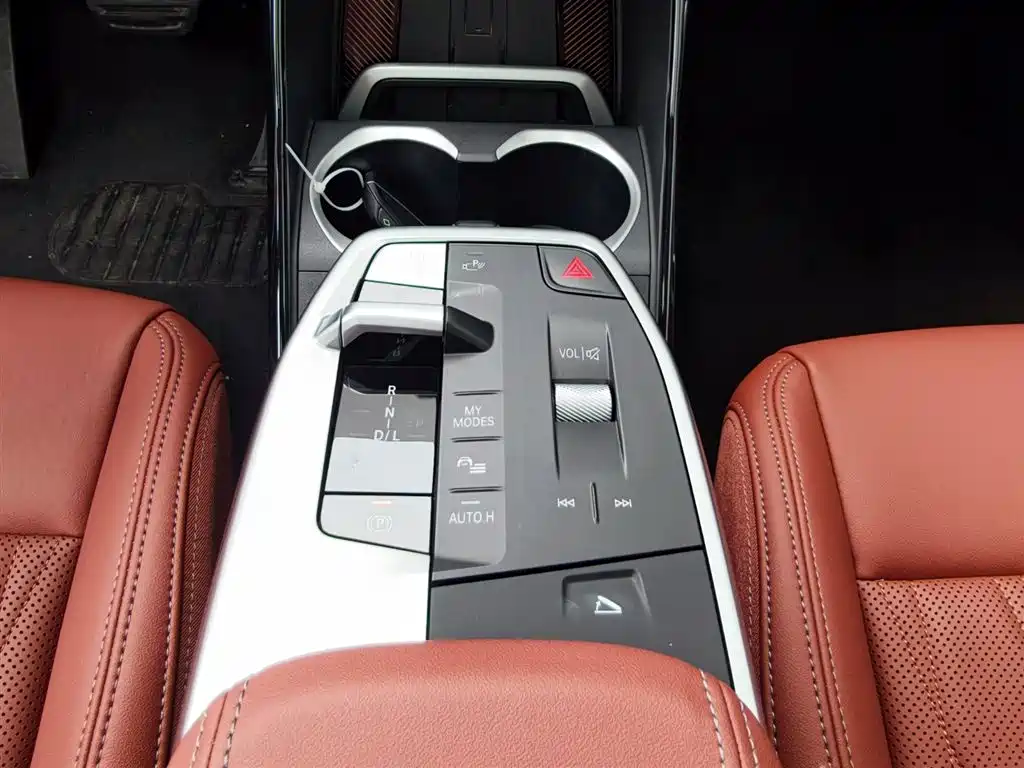 BMW X1 2025 — фото 15