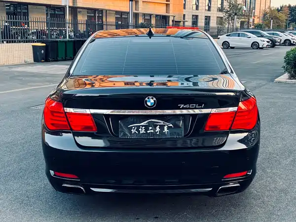 BMW 7 Series 2012