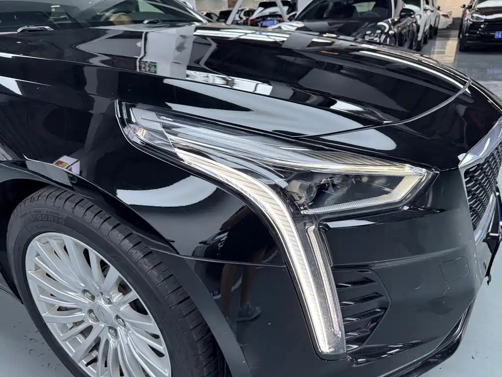 Cadillac CT6 2020 — фото 26